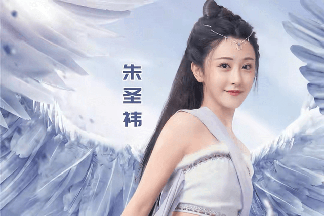 朱圣祎|《冰火凤》一周突破3100万,口碑爆棚,特效堪称网大“标杆”