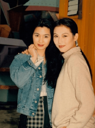 鼻梁梨形鼻却依然好看的女明星：邱天有清冷感，任敏被称作电影脸