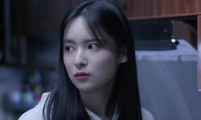 茜茜|《心居》剧情有多狗血？冯晓琴弟弟竟是儿子，两次婚姻皆靠未婚先孕