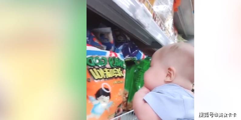 金钱|都怪爸爸没钱，只能带你来看看超市里这些了, 宝宝太难了 ！