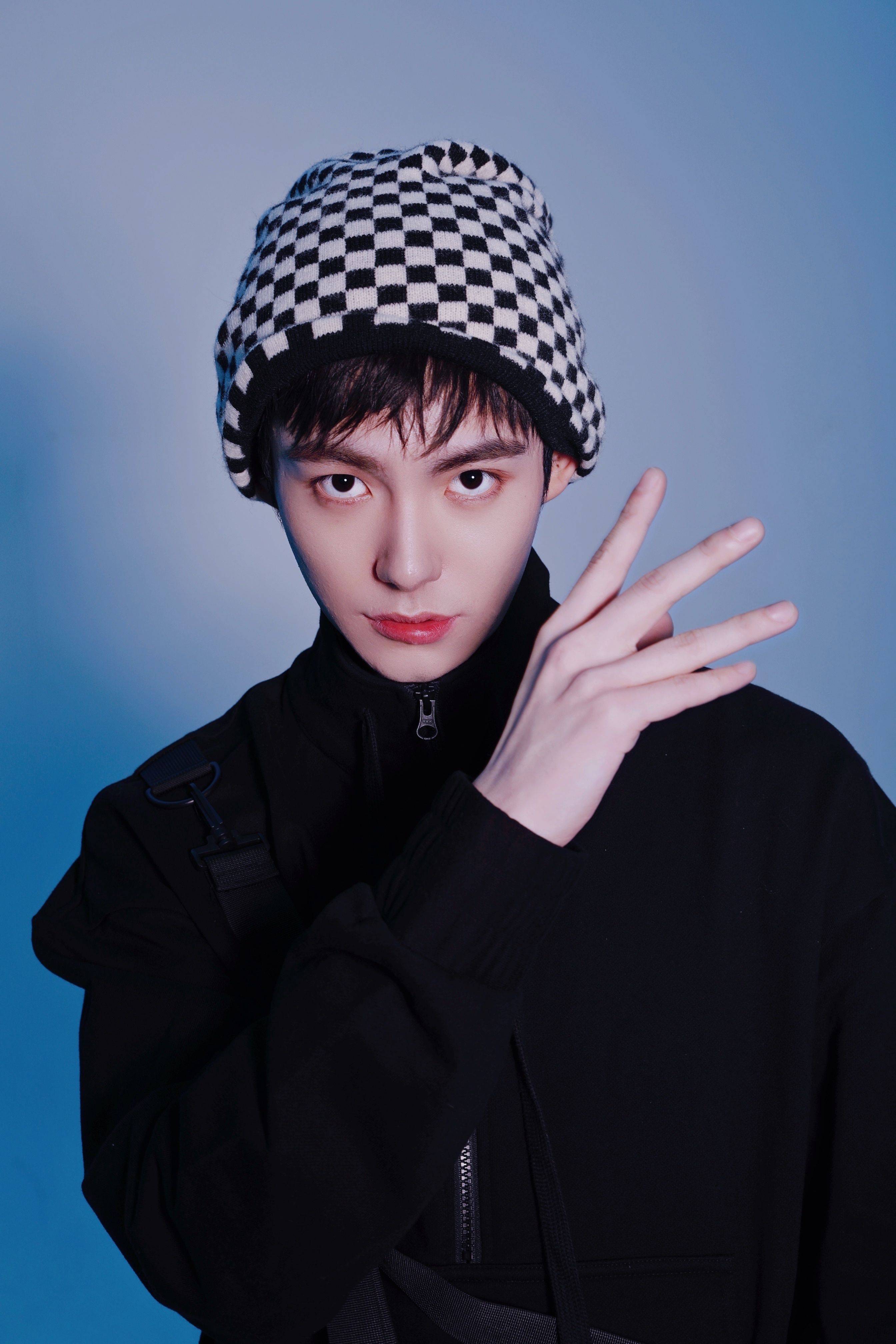 马浩东时尚写真曝光 暗影绰绰藏匿于黑暗_电视剧_合作_造型