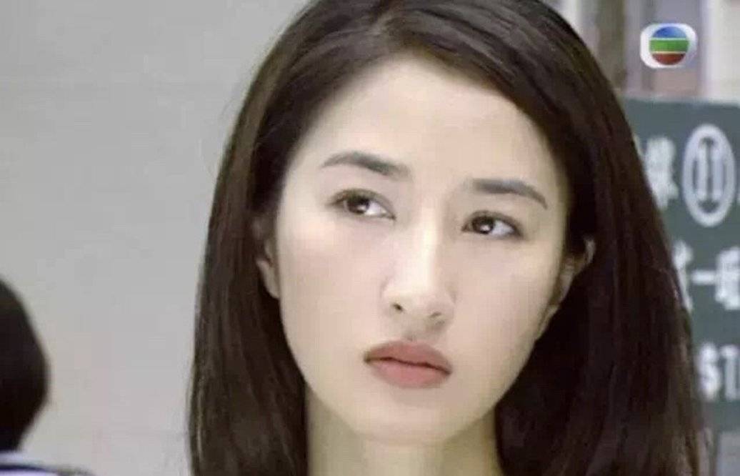缺陷方脸、皮肤黑、有兔牙…缺陷多又如何？TVB女星一笑遮百丑！