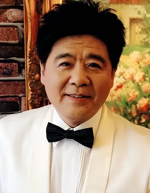 原创歌唱家王洁实我这辈子最正确的决定就是娶了一个运输女工为妻