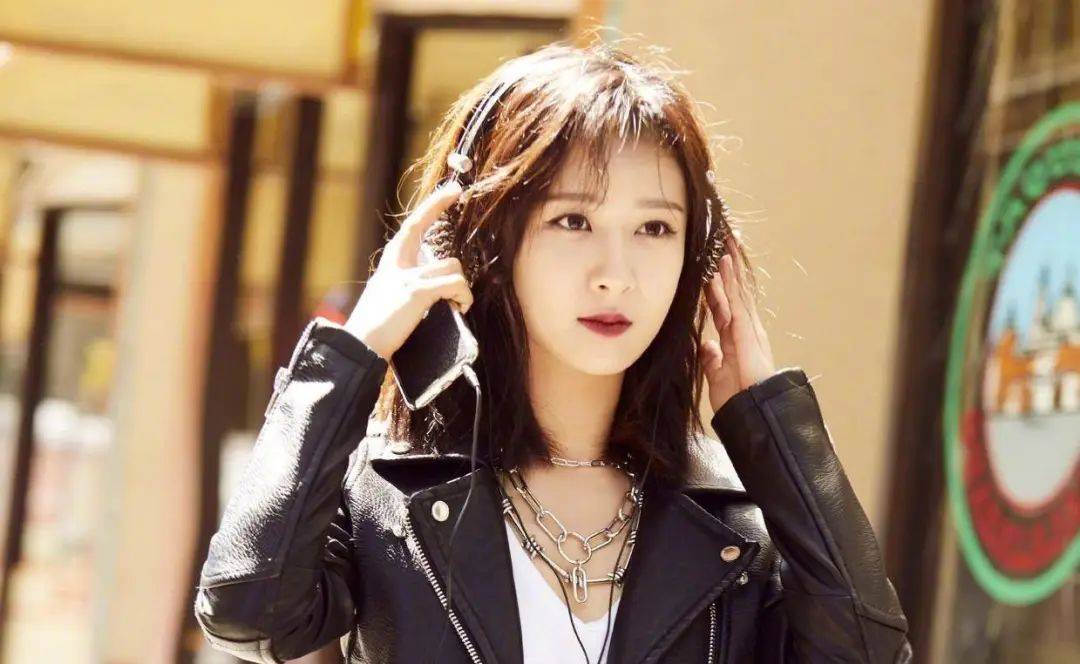 袁姗姗sex8 sexinsex|明星合成  杨紫 