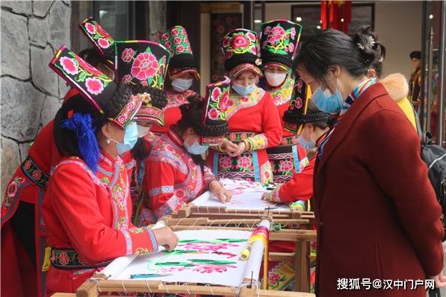 宁强县羌族文化博览园盛大开园