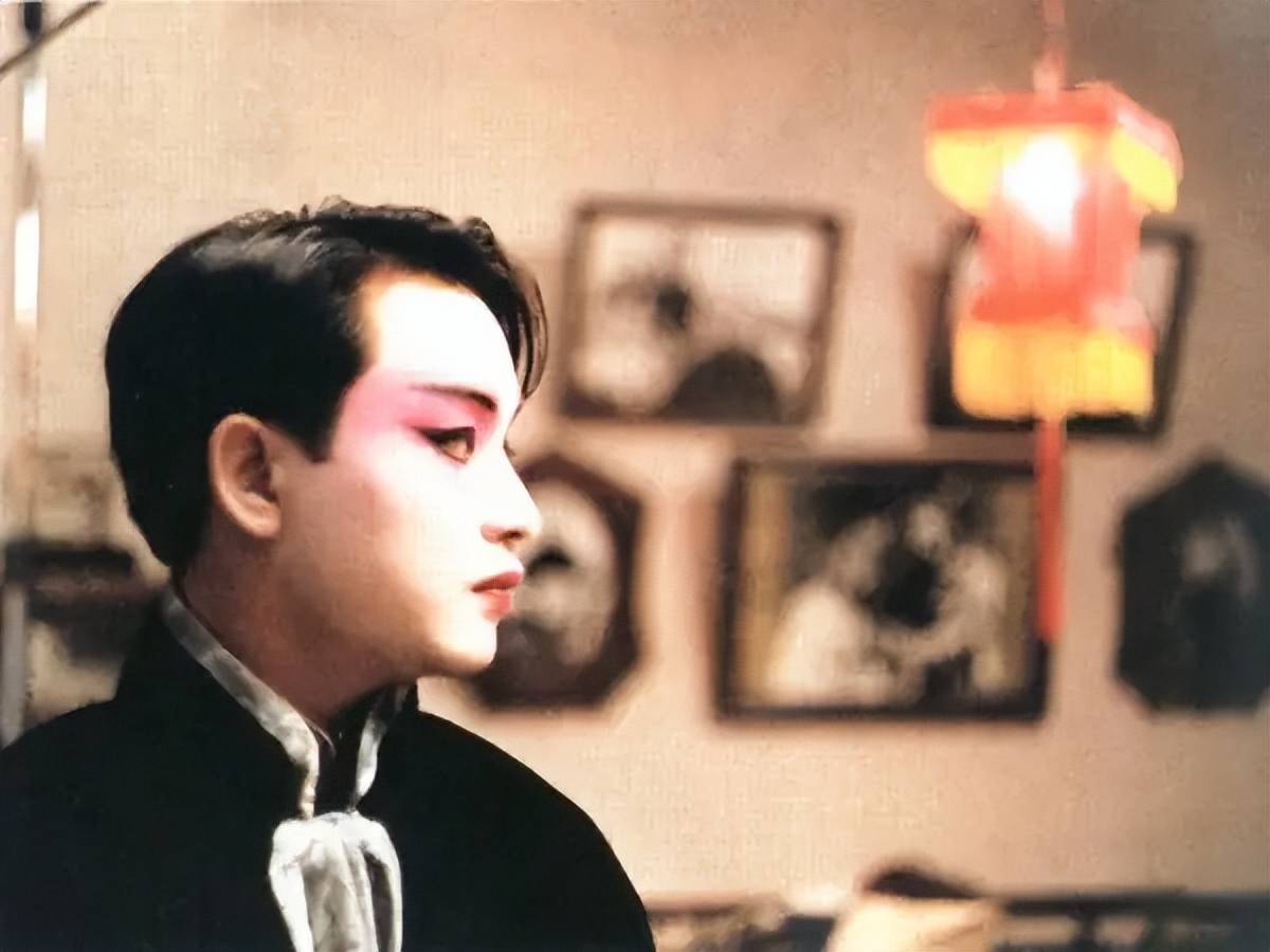 原创看完霸王别姬才知道张国荣是典型的悲情浪漫者