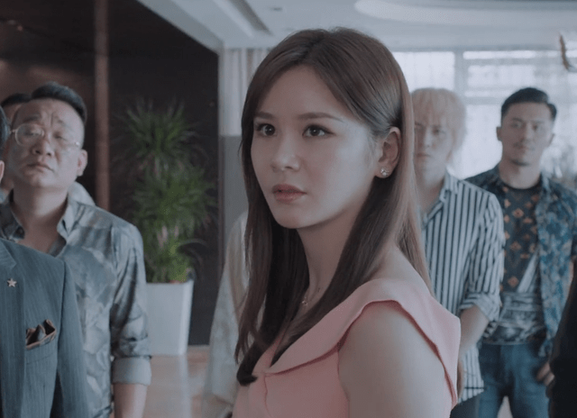 陈小春邱意浓王晶新片重装战警一上线便登顶热度榜第一