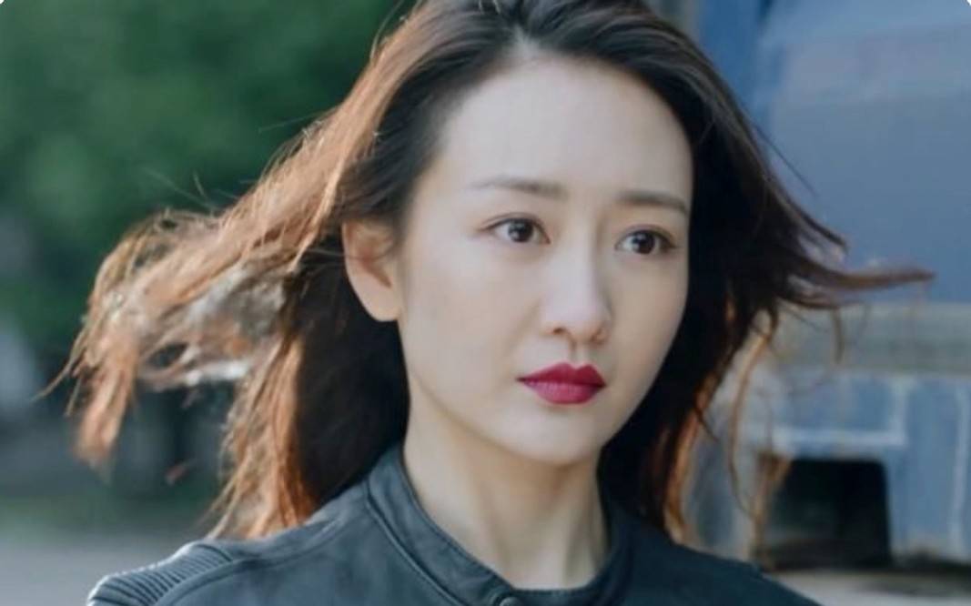 女主是王鸥,看到男主:只要不油腻就是佳作_黄晓明_芯片_张海潮