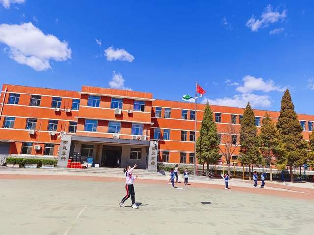 寄情缅怀放飞梦想北京石景山炮厂小学清明节系列主题活动