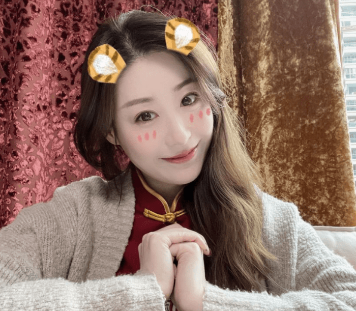 原创初代星女郎无戏拍39岁容貌依旧在线李卉的星路坎坷