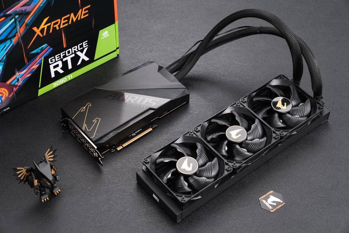 aorus rtx 3090ti一体式水雕是技嘉整个aorus显卡家族中当之无愧的
