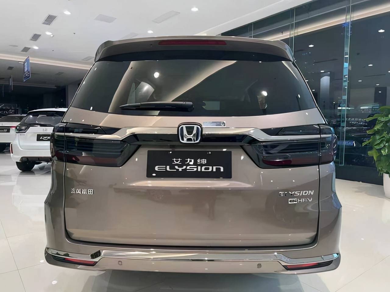 2023款本田艾力绅按键换挡电动侧滑门质感十足还看啥塞纳