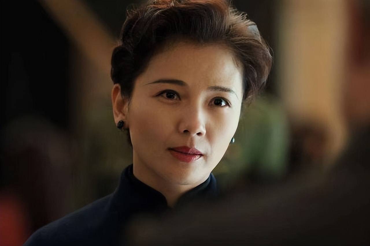 原创网传战上海阵容除了张嘉益之外国民媳妇刘涛也在