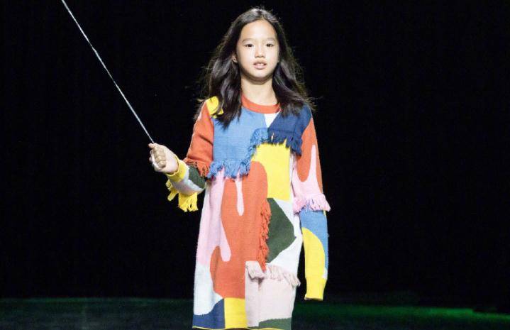 钟丽缇二女儿才叫开挂式长大混血基因渐渐显现比妹妹考拉还美