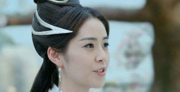 邀月为什么不喜欢花无缺却对小鱼儿有好感