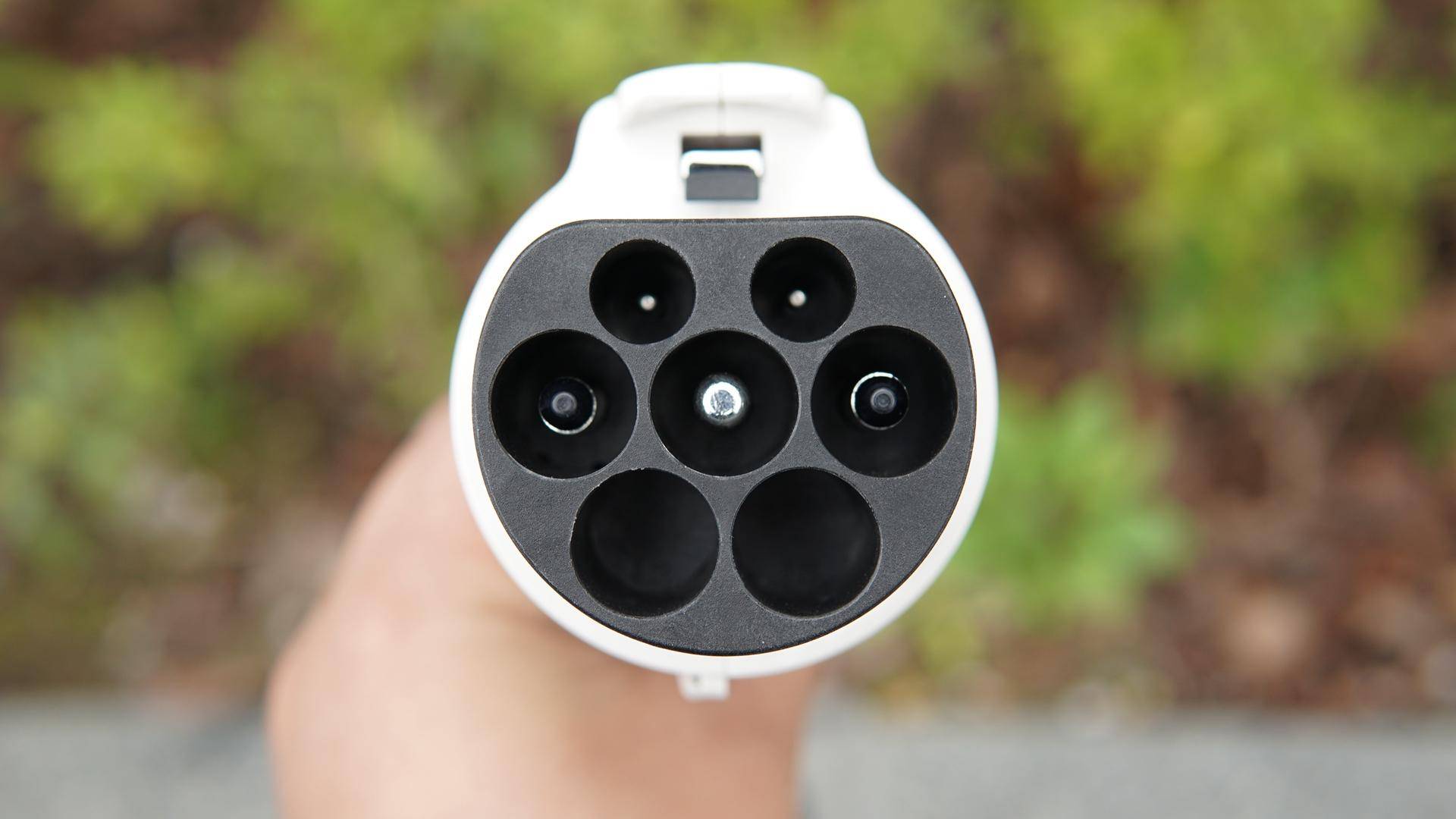 orico便携式充电枪测评免接地有插座就能充