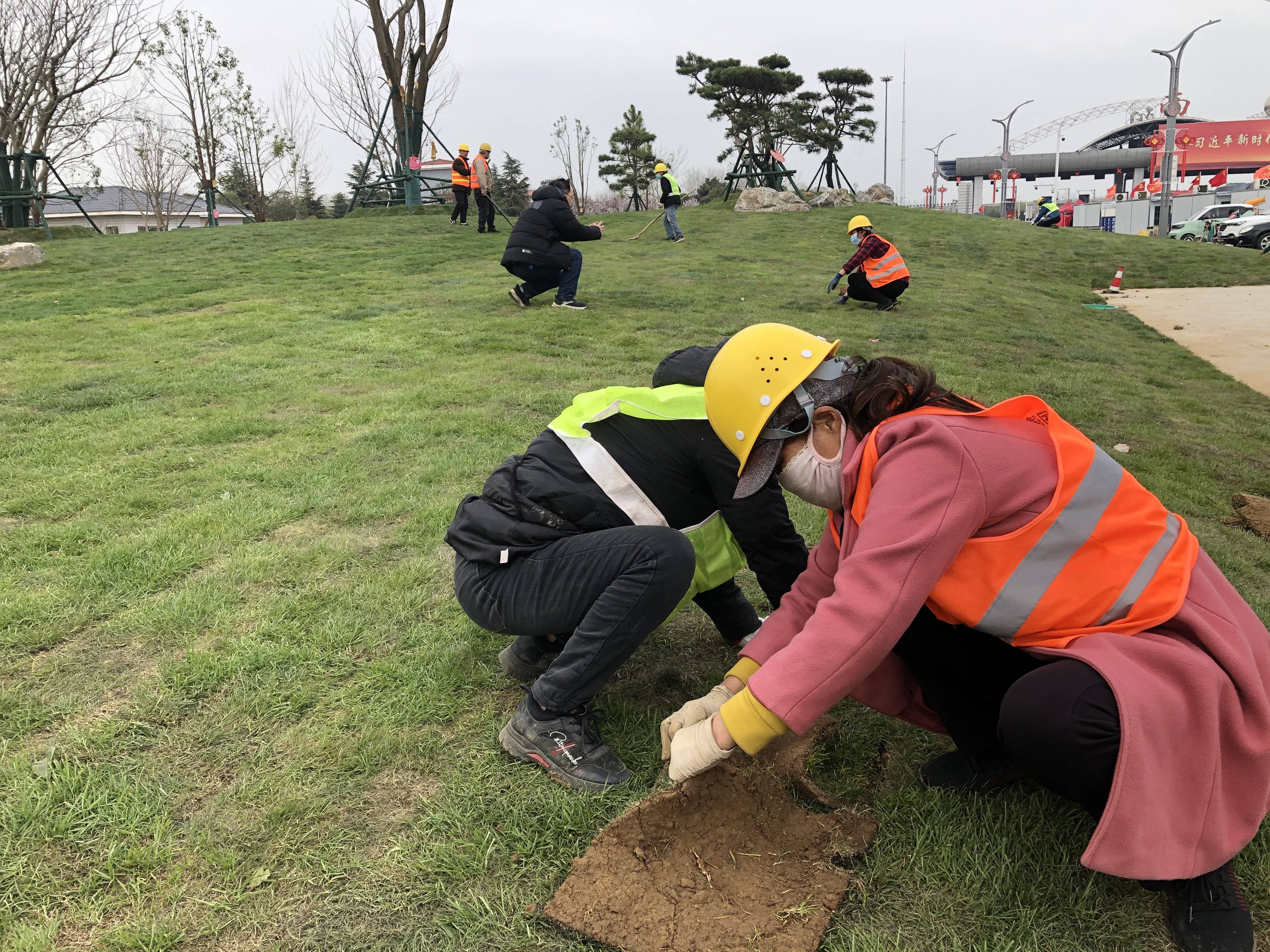 高速南阳站出入市口改造提升工程 让城市窗口靓起来