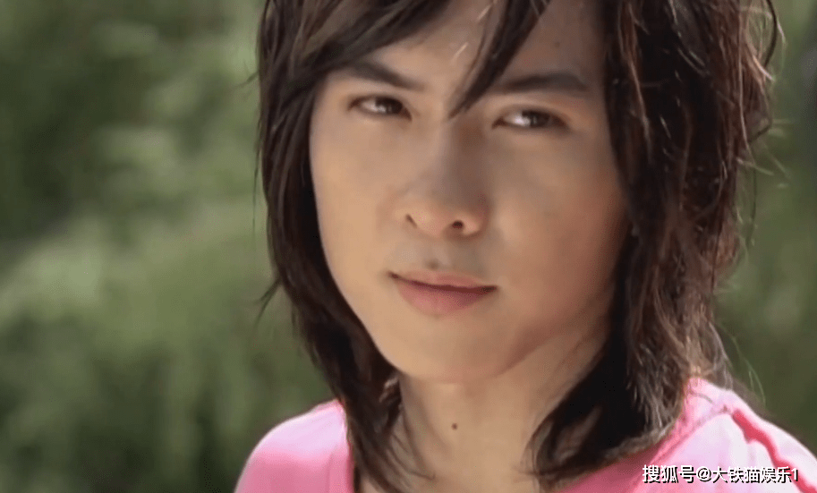 "台偶"审美让人疑惑,长相平平的总演霸道总裁,长得帅的演配角_王少伟