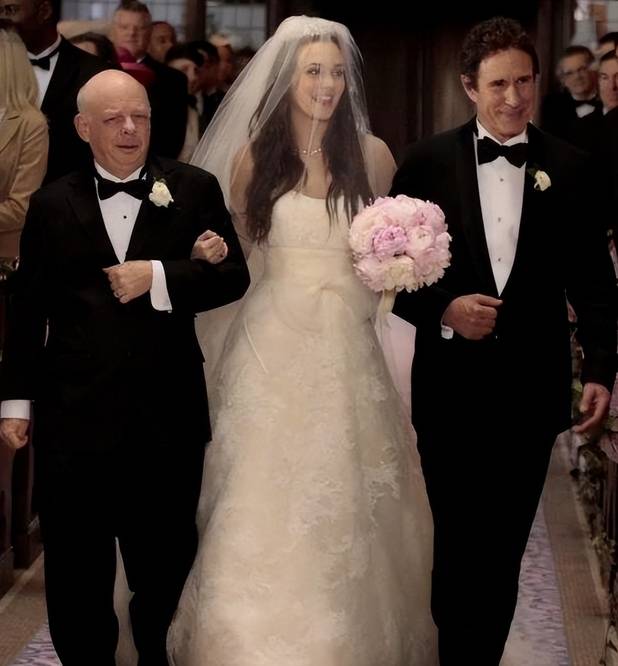 《绯闻女孩》 queen b 皇室婚礼身穿vera wang美国历任总统的女儿们