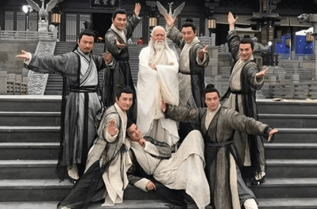 为何张三丰终身不娶老婆把他7个徒弟的名字连起来读就懂了