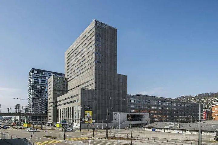 厚德留学瑞士苏黎世艺术大学本硕留学申请招生简章