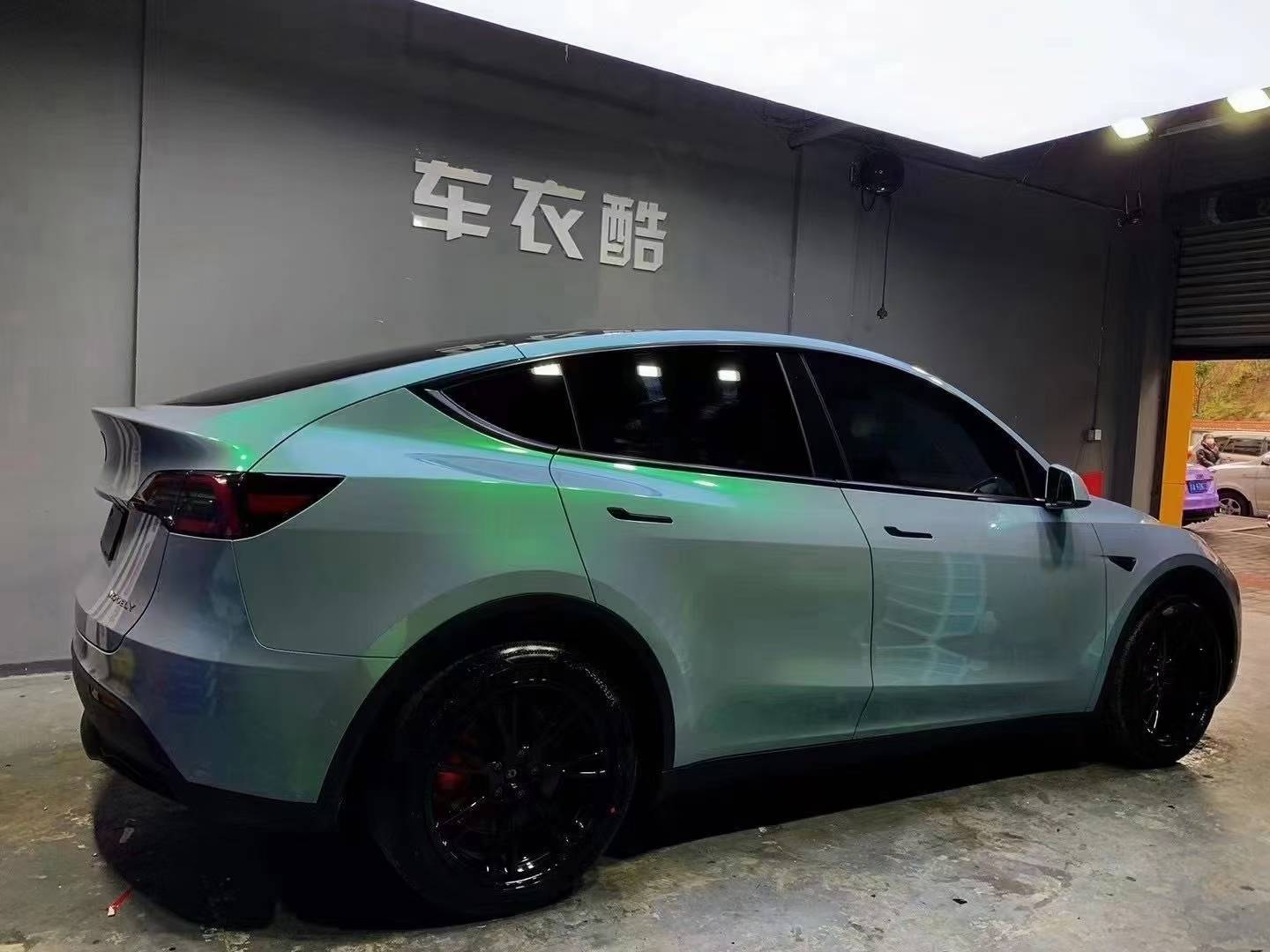 特斯拉skto改色膜梦幻松石绿