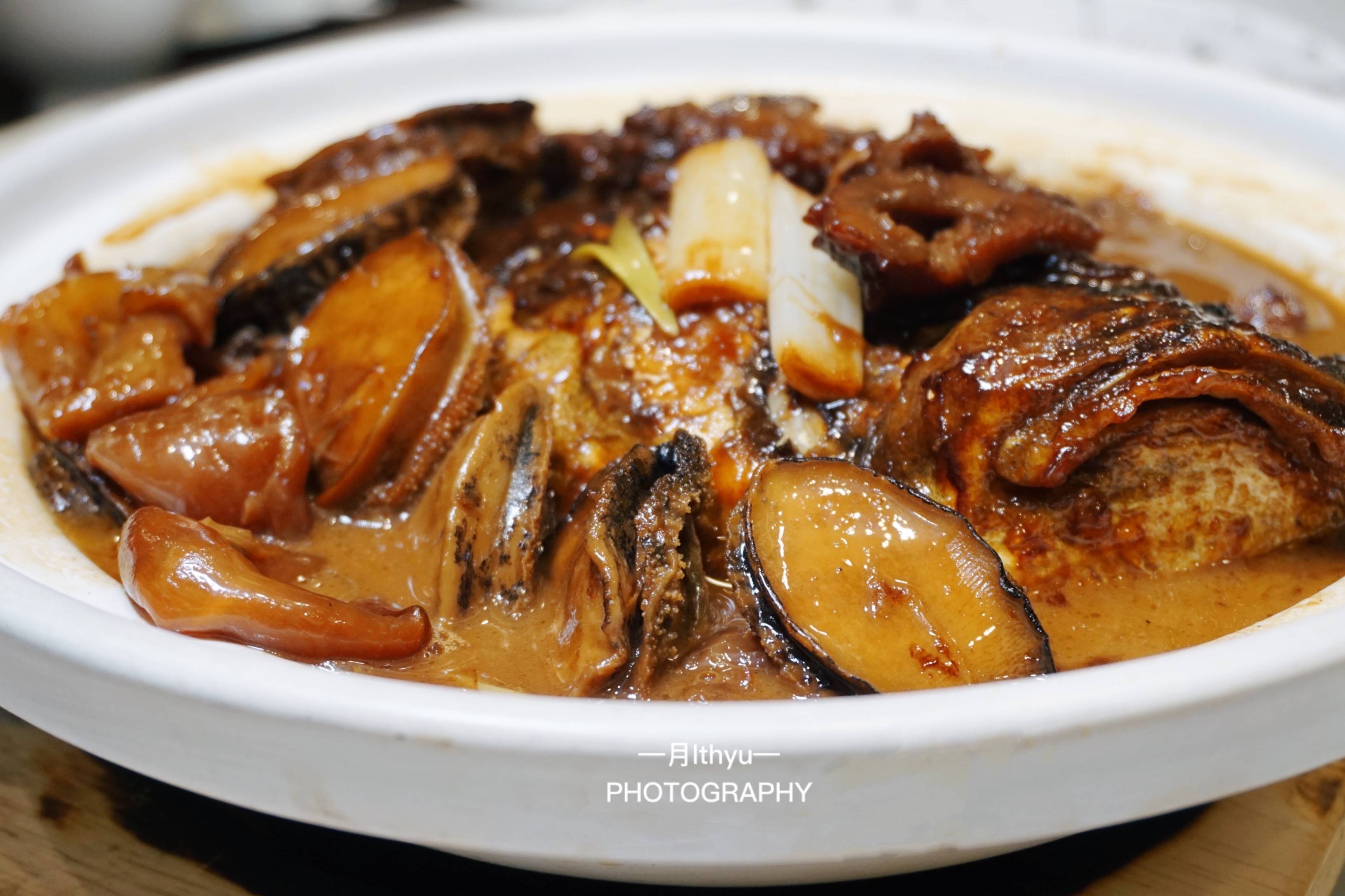 新菜鱼头佛跳墙,可是满满的胶原蛋白!