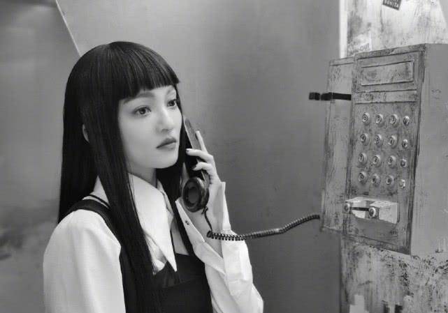 张韶涵换发型,剪了一款齐刘海发型很减龄,哪看得出像38岁!