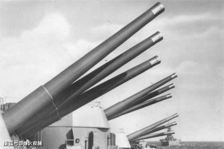 战列舰1吨重穿甲弹:什么穿甲原理?坦克只能"扛"1发_装甲_炮弹_风帽