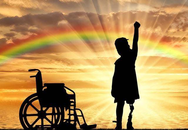 折翼天使你的世界为什么没有悲伤