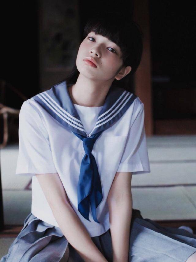 什么是jk看到小松菜奈穿上制服的样子你就明白了