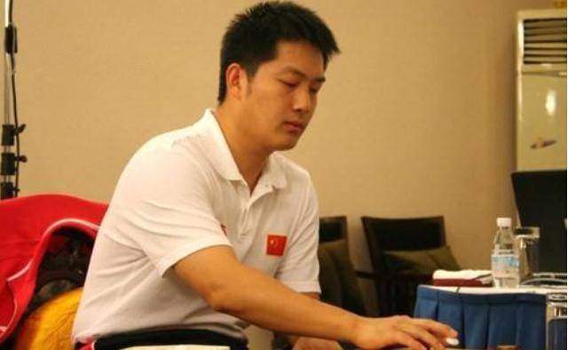 原创曾不顾聂卫平的反对常昊娶大8岁的妻子如今两人模样相差巨大