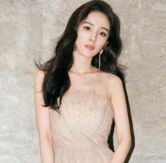 女演员排行_十大人气女演员最终排名出炉,杨紫夺冠,排在第二的却是她