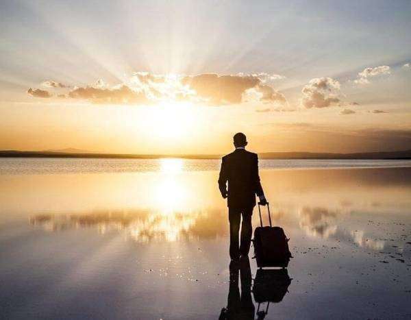 离开_大学_大城市