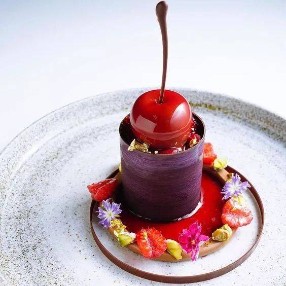 摆盘创意系列米其林餐厅摆盘技巧