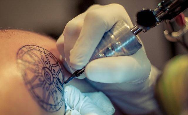 这6类人群却不适合纹身,不要逞强_皮肤_患者_过程