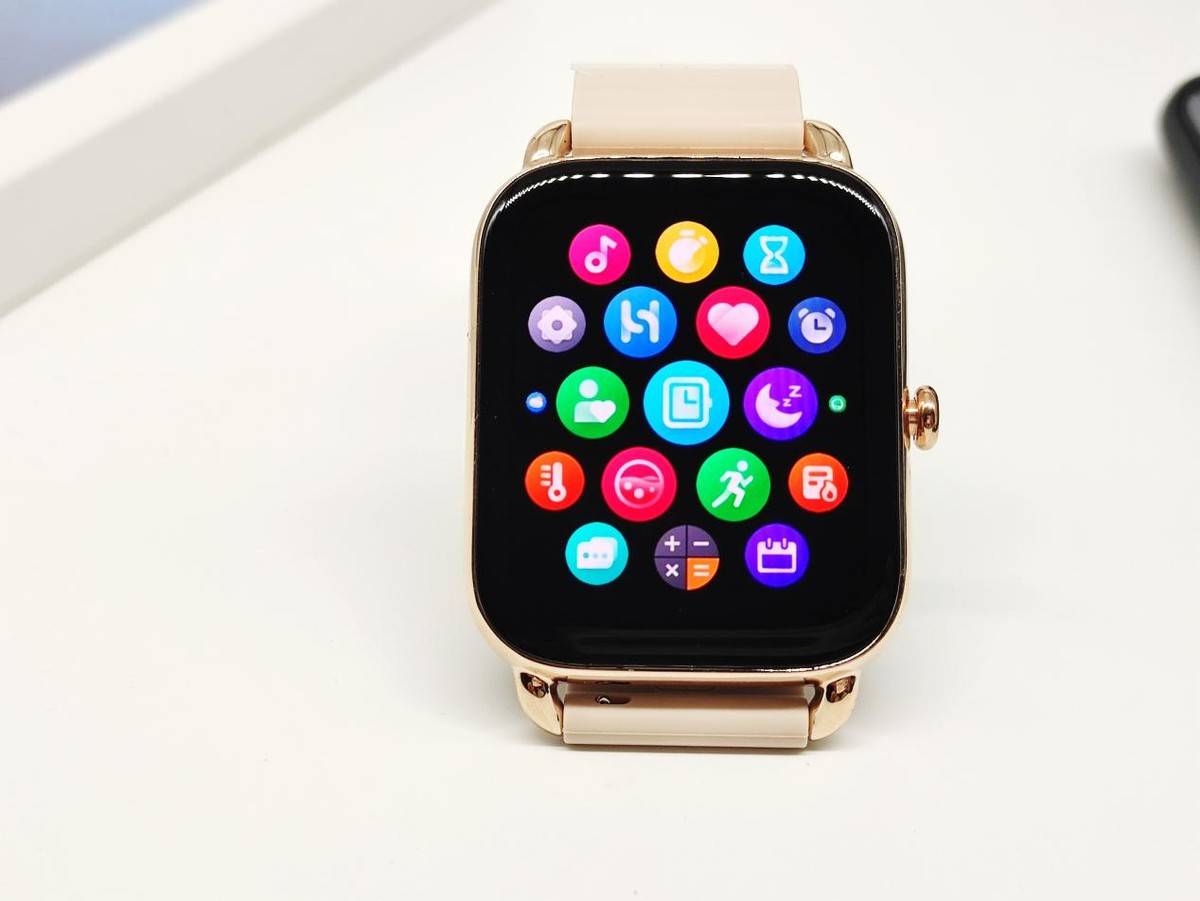 aoled高清屏幕性价比超高这款200元价位智能手表值得入手