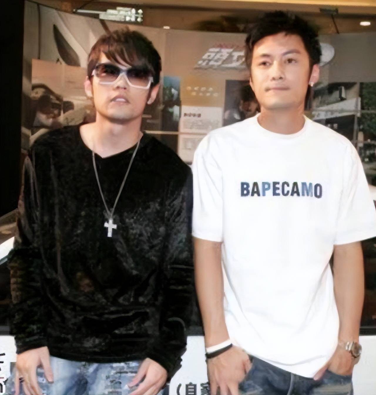 原创周杰伦夫妻与余文乐夫妻合影却被质疑立场问题网友真是可笑