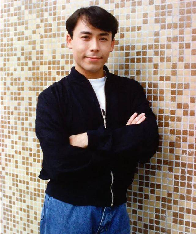 原创一代鬼王雷宇扬近照跑商演发福明显娶小21岁主持长居内地