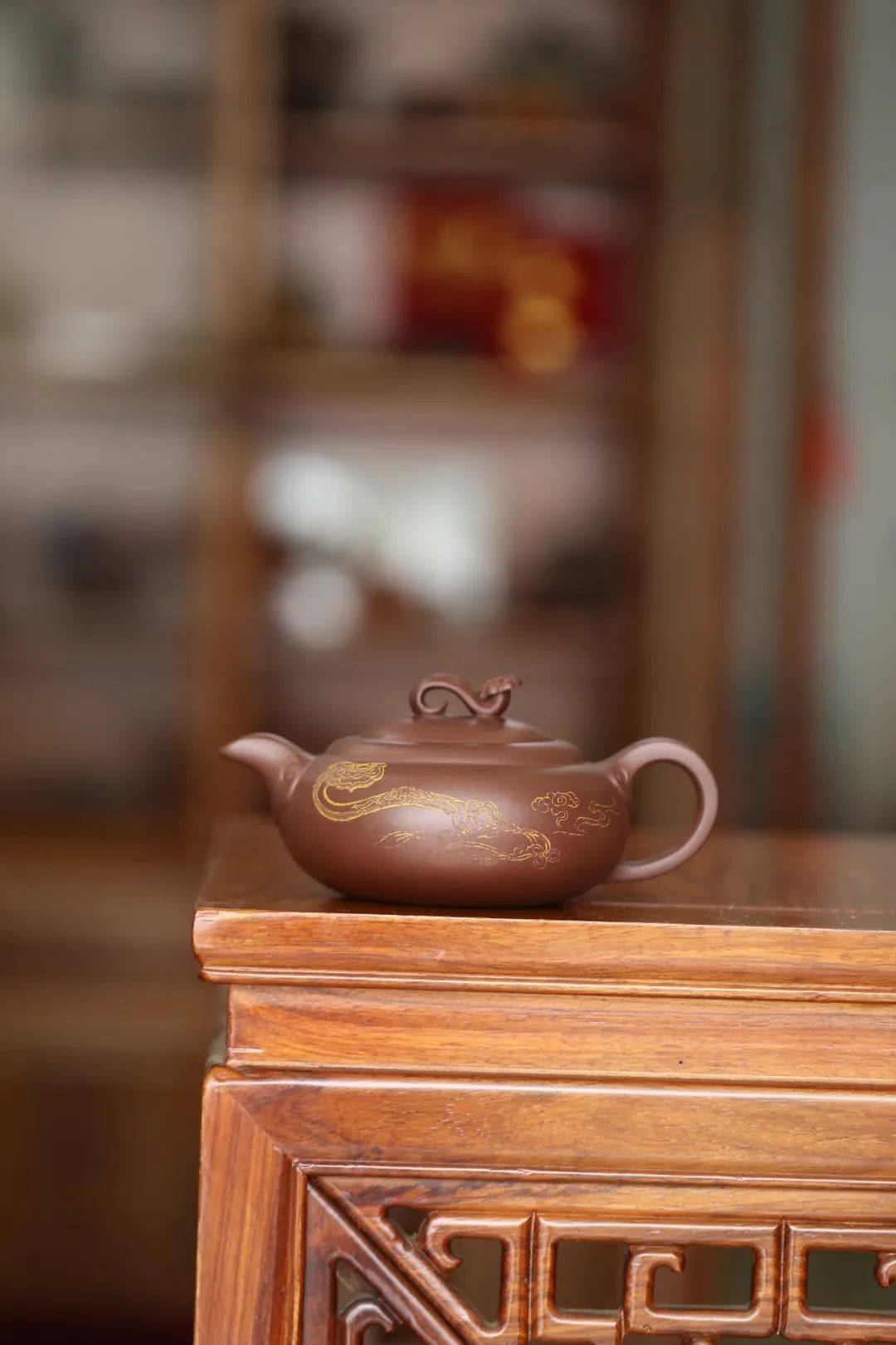 乔掌柜紫砂宜兴国工周银秀沉稳敦厚线条灵动