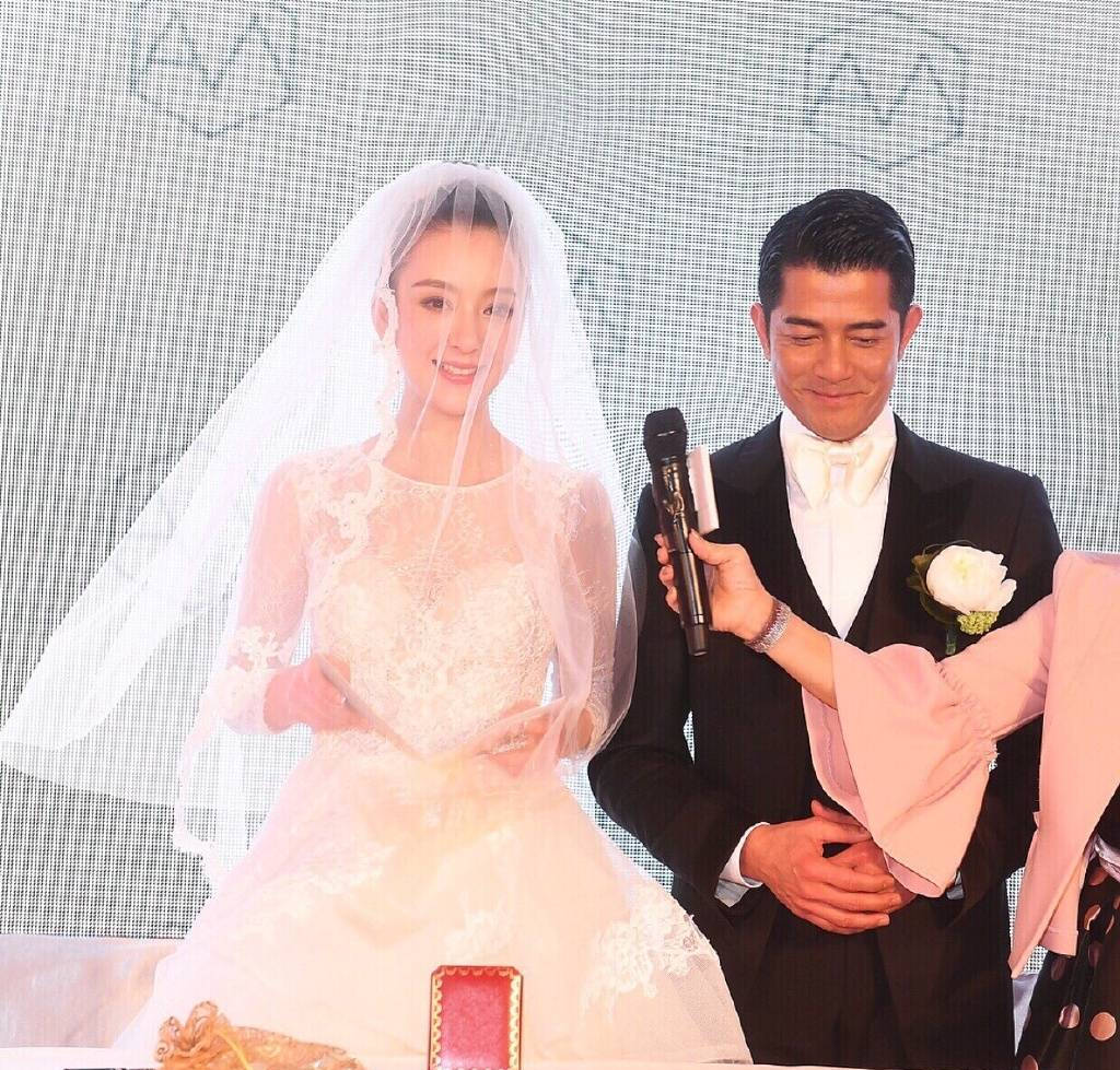 方媛庆祝与郭富城结婚5周年 晒两人婚纱照浪漫甜蜜-搜狐大视野-搜狐新闻
