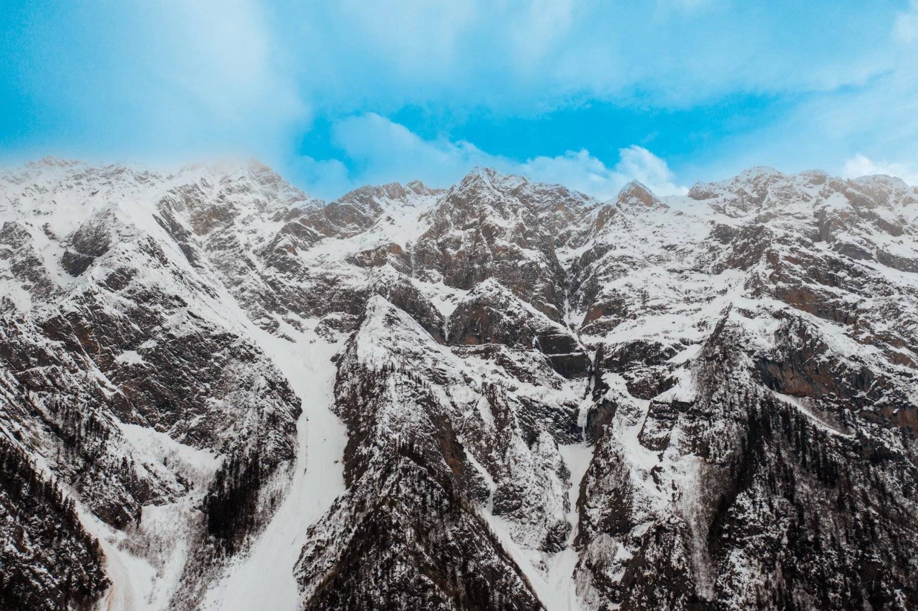 探索世界第三深度大峡谷3555米帕隆藏布大峡谷