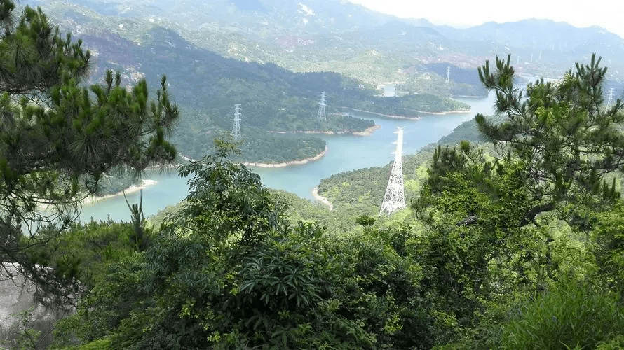 揭东炮台镇桑浦山风门古径风景区三仙庙:虱母仙何野云隐居之地_陈友谅