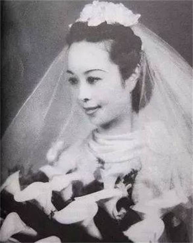 张元和事情的起因是,家里的大姐张元和与学校老师凌海霞关系很好,但魏