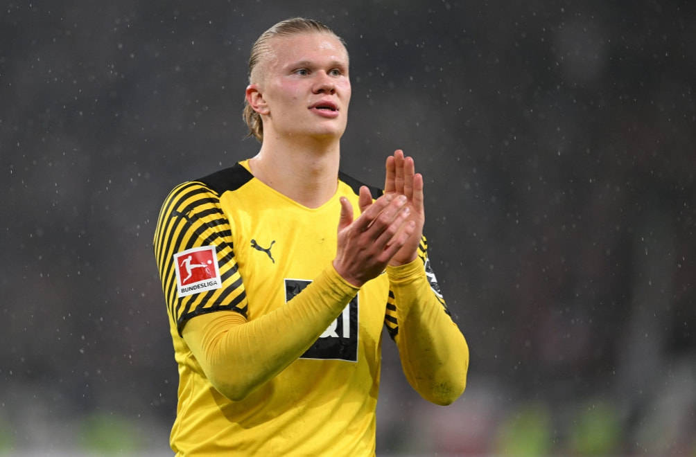 西媒:埃尔林·哈兰德与曼城"达成协议",工资超c·罗纳尔多!_多特蒙德_