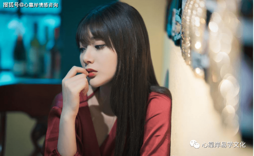 八字称骨三两八钱女命姻缘命中有几次婚姻