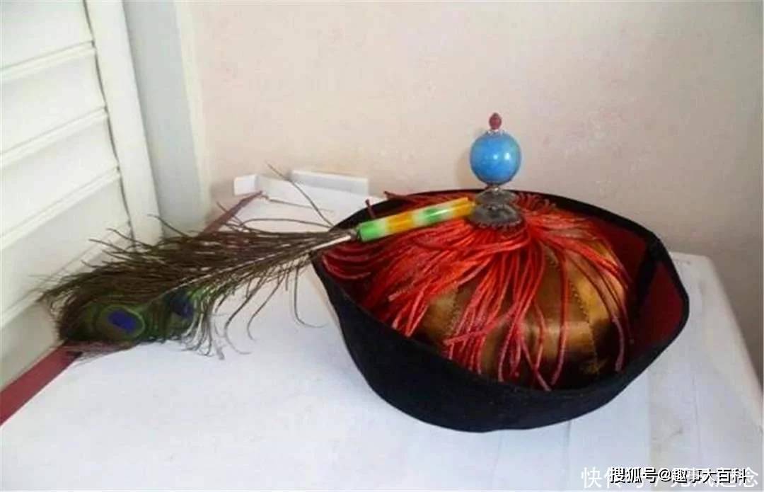 清朝的三眼花翎有多珍贵乾隆以后只有7人获得连和珅都没资格