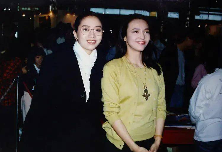 原创都说郑裕玲只会主持其实她拿下过双金影后和视后