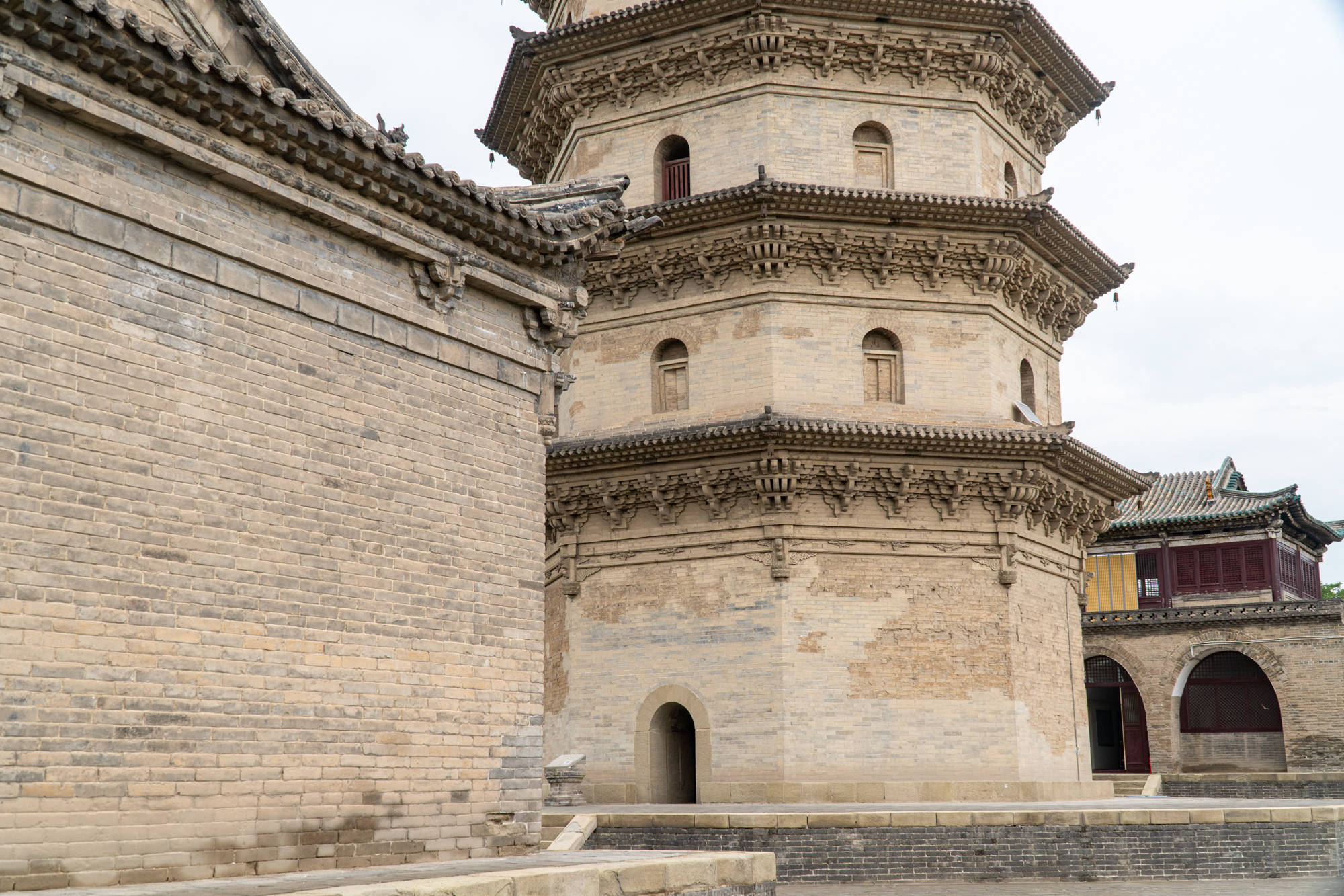 太原旅游景点推荐:永祚寺双塔,见证太原400余年历史变迁_建筑_大雄宝