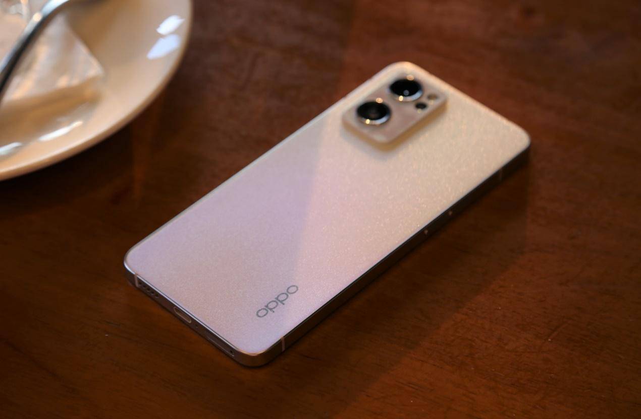 等到现在才能买_reno_手机_门跟